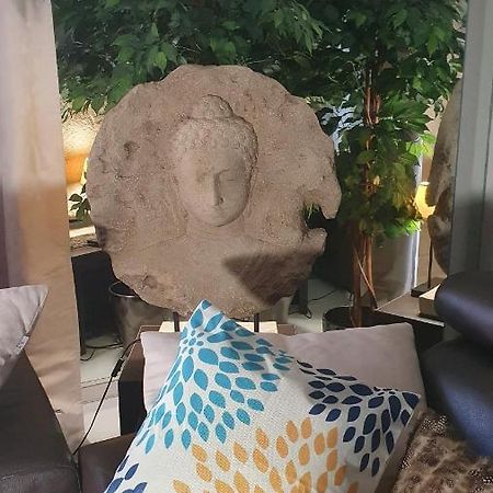 Melodie Cannes Bagian luar foto
